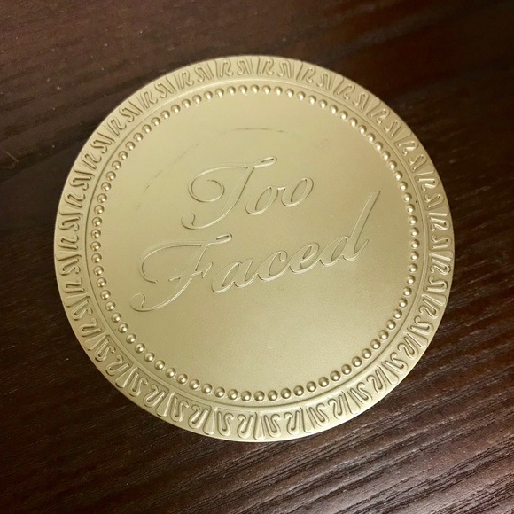 🎀NWOT🎀 TOO FACED Sun Bunny Natural Bronzer - Picture 3 of 5